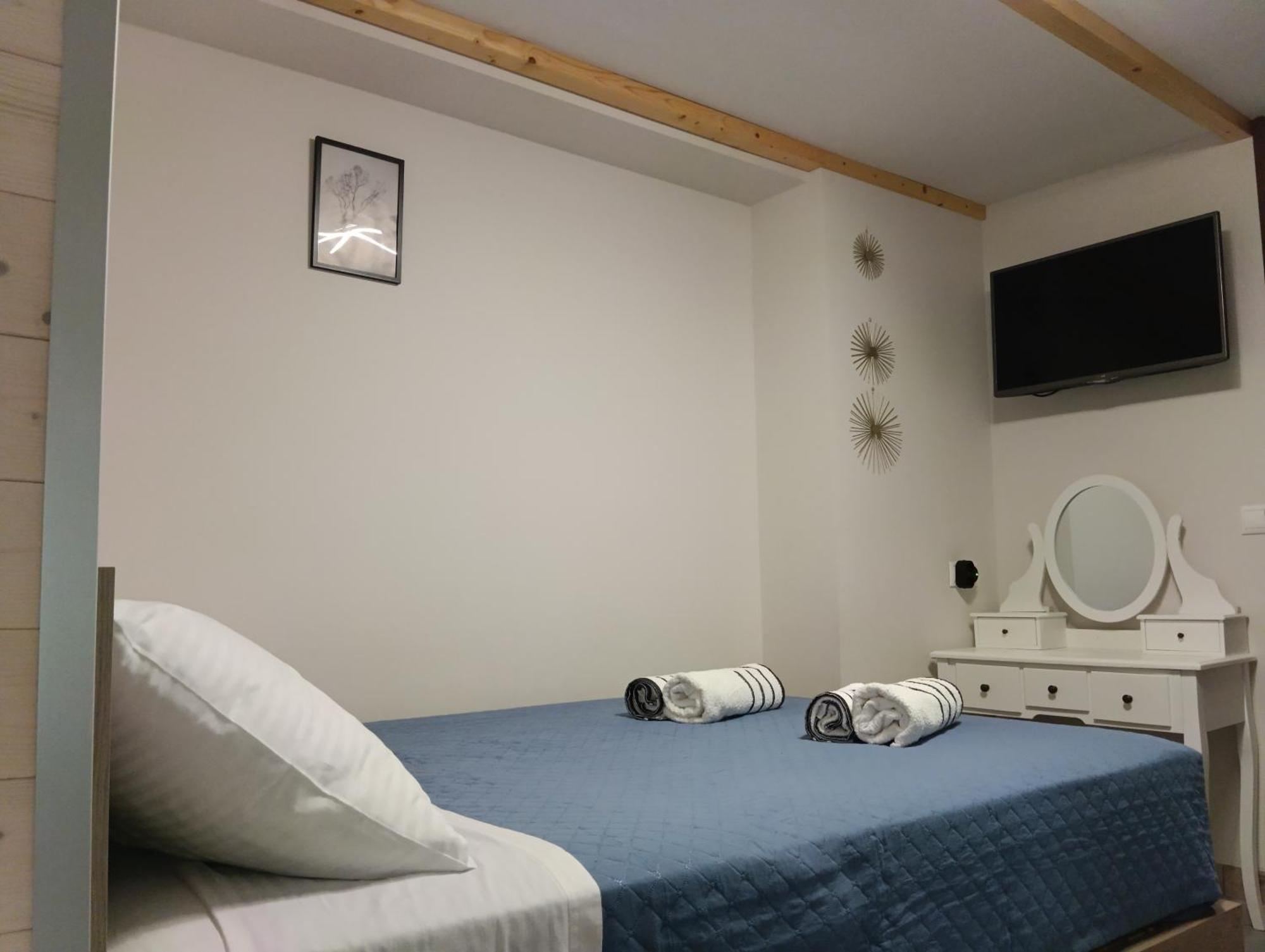Olimpias Apartment *